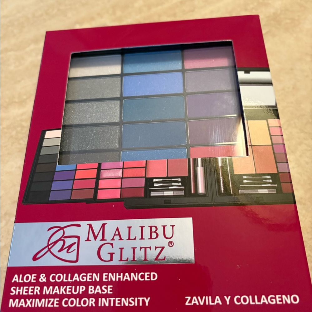 Malibu Glitz Makeup Palette